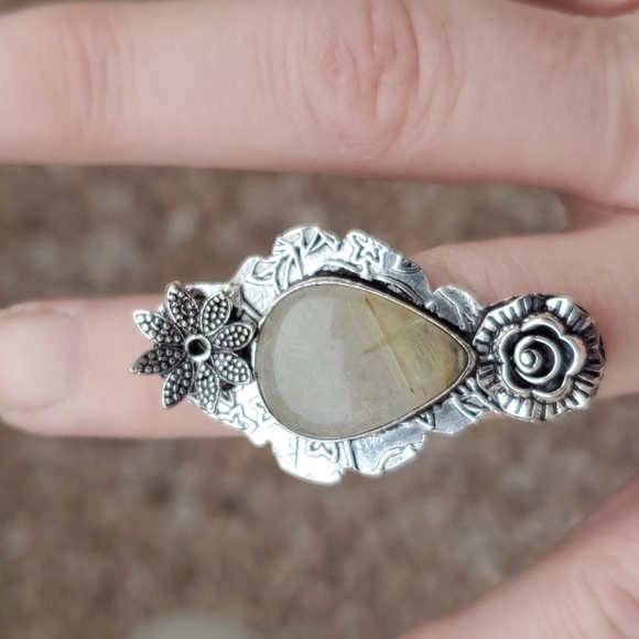 New Golden Rutile Carved 925 Silver Ring. - Picture 2 of 16